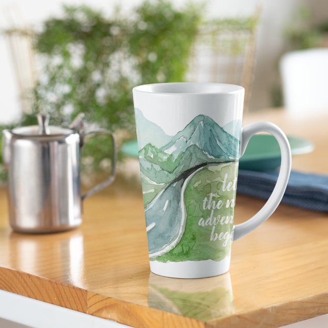 Caneca De Café Latte Vamos Natural De Aquarela O Próximo Aventura Começ (Criador carregado)