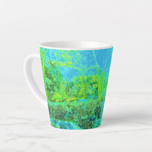 Caneca De Café Latte Verde limão Trippy e paisagem de jardim azul