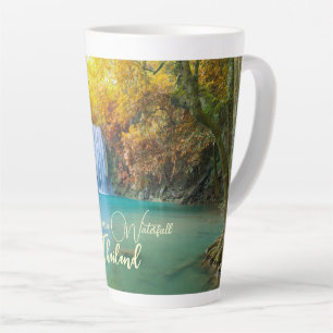 Caneca De Café Latte Visão de queda de Erawan Waterfall Tailândia