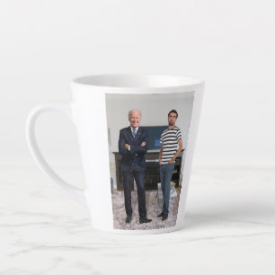 Caneca De Café Latte Você Conheceu o Presidente Joe Biden   Adicione su