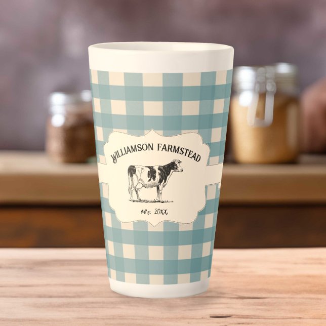 Caneca De Café Latte Xadrez de búfalo azul Vaca de Fazenda Latino (Blue Buffalo Plaid Farm Cow Latte Mug)