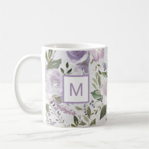 Caneca De Café Lavanda Rosas Florais Roxos Monograma de Aquarela