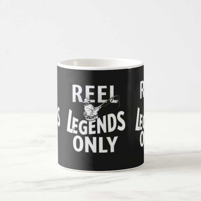 Caneca De Café Lendas de rolo - Design de pesca engraçado (Centro)