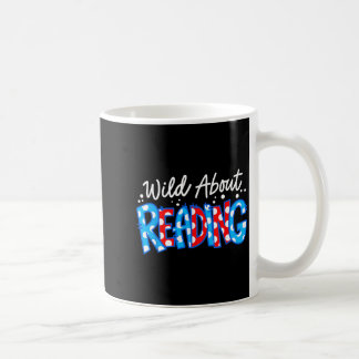 Caneca De Café Lendo livros leitor amante bibliotecário professor