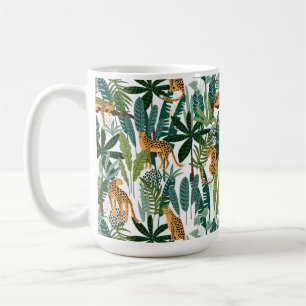 Caneca De Café Leopardo castanho em folhas da selva tropical