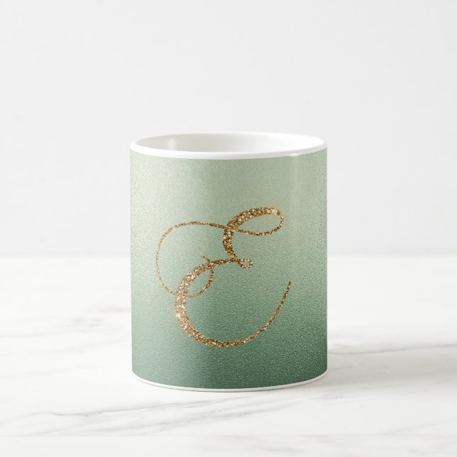 Caneca De Café Letra E com Brilho Dourado Verde Oliva (Centro)