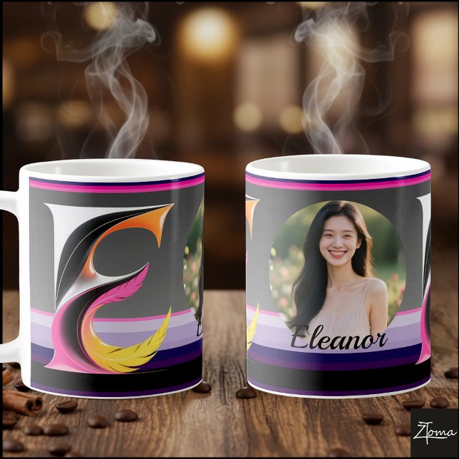 Caneca De Café Letra E Fluida Abstrata Neon Pena (This is a sample design. There are several models to choose from, with the name and color changed.
)
