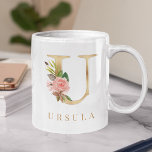 Caneca De Café Letra floral e Dourada com aquarela monograma U<br><div class="desc">Uma caneca de café personalizada com uma falsa letra de ouro "U" monograma,  com ilustrações decorativas de cor d'água floral e folhagem. Personalize-o facilmente com seu nome ou crie um presente único para seus entes queridos.</div>