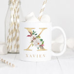 Caneca De Café Letra floral e Dourada com aquarela X monograma<br><div class="desc">Uma caneca de café personalizada com uma falsa letra de ouro "X" monograma,  com ilustrações decorativas de cor d'água floral e folhagem. Personalize-o facilmente com seu nome ou crie um presente único para seus entes queridos.</div>
