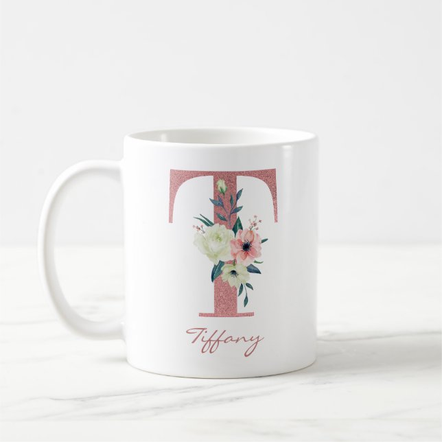 Caneca De Café Letra Floral T Inicial - Rosa e Buquê de Marfim (Esquerda)