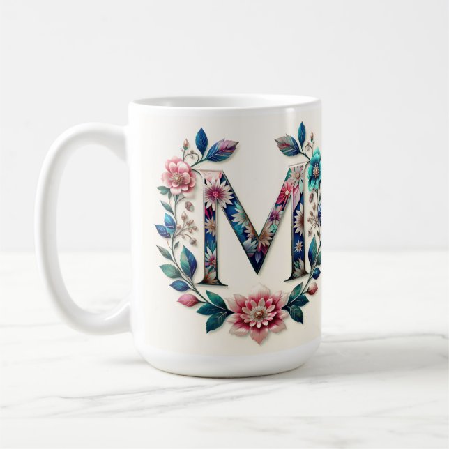 Caneca De Café Letra M Coffee Mug - Design floral para presente (Esquerda)