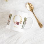 Caneca De Café Letra Moderna Dourada Flor O | Dois Monogramas fot<br><div class="desc">Letra Moderna Dourada Flor O | Dois Monogramas fotográficos</div>