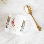 Caneca De Café Letra Moderna Dourada Flor U | Dois Monogramas fot<br><div class="desc">Letra Moderna Dourada Flor U | Dois Monogramas fotográficos</div>