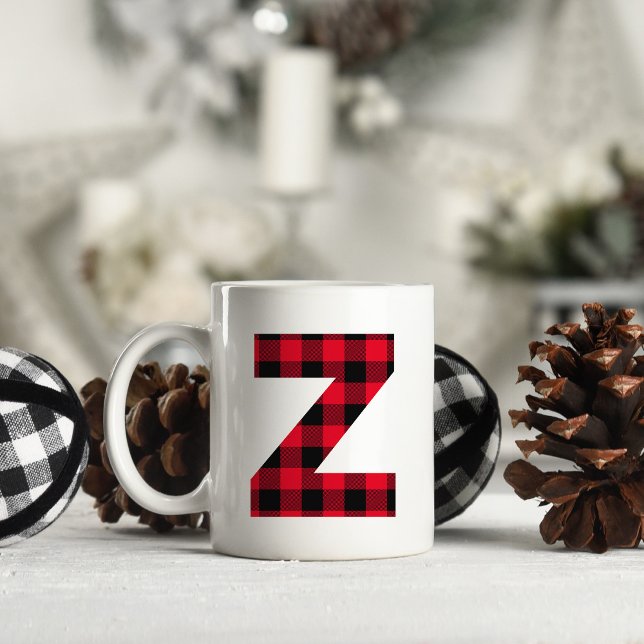 Caneca De Café Letra Negra e Negra Xadrez Bold Z Monograma (Letter Z Monogram Christmas Coffee Cup)