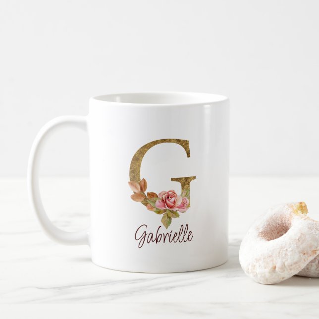 Caneca De Café Letra Personalizada G Dourado Folha Rosa Bege Rosa (Com Donut)