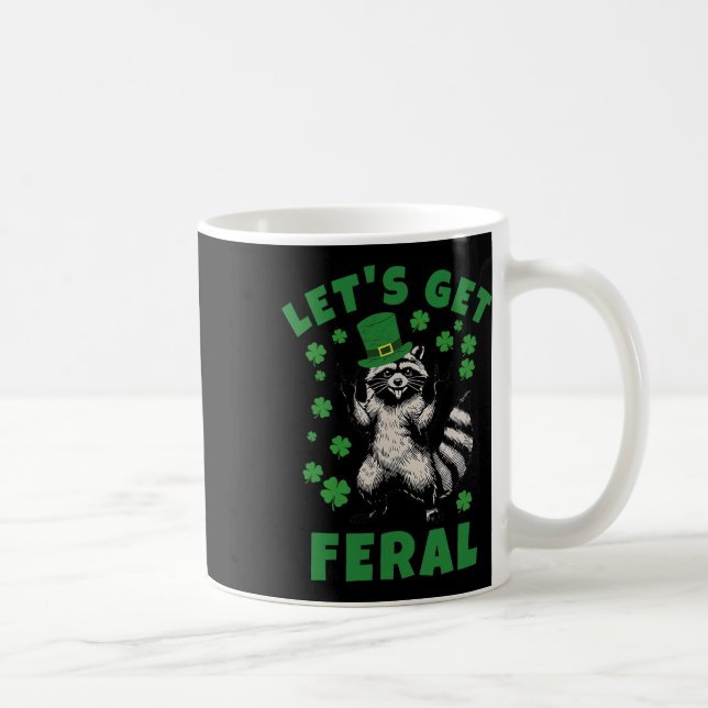 Caneca De Café Let's Get Feral Raccoon St Patricks Day Shamrocks  (Direita)