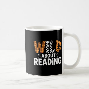 Caneca De Café Linda selvagem sobre leitura de animais do safari 