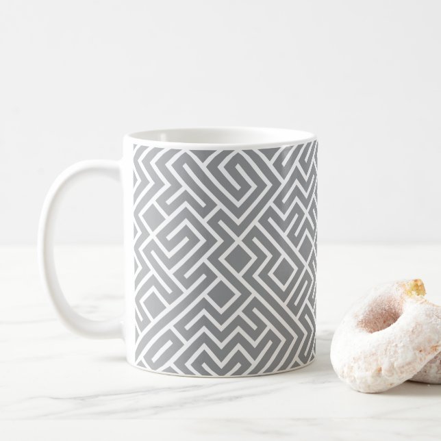 Caneca De Café Linhas Tilhadas Generativas (Preenchimento Cinza)  (Com Donut)