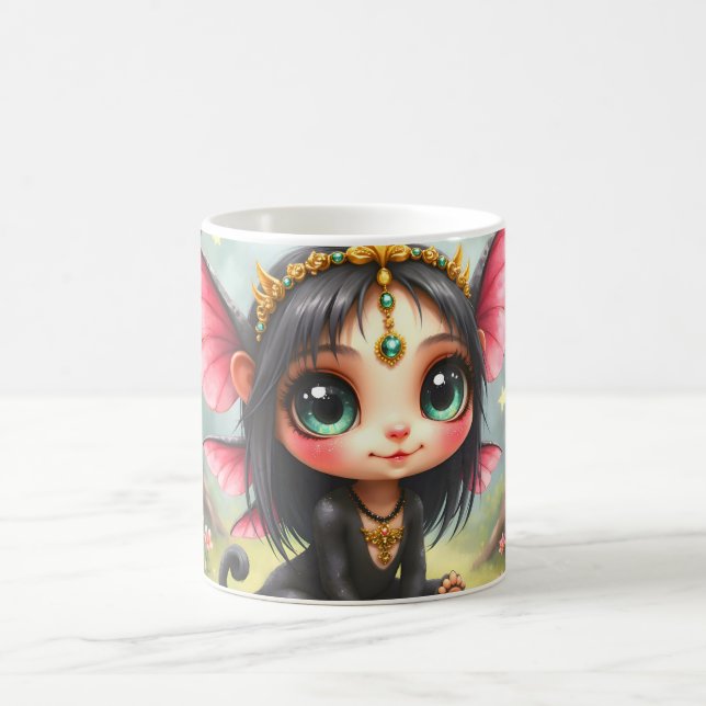 Caneca De Café Liora – Guardiã de Estrelas Minúsculas.  (Centro)