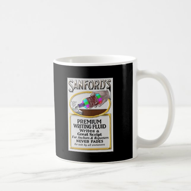 Caneca De Café Líquido escrevendo da tevê de Sanford notícia (Direita)