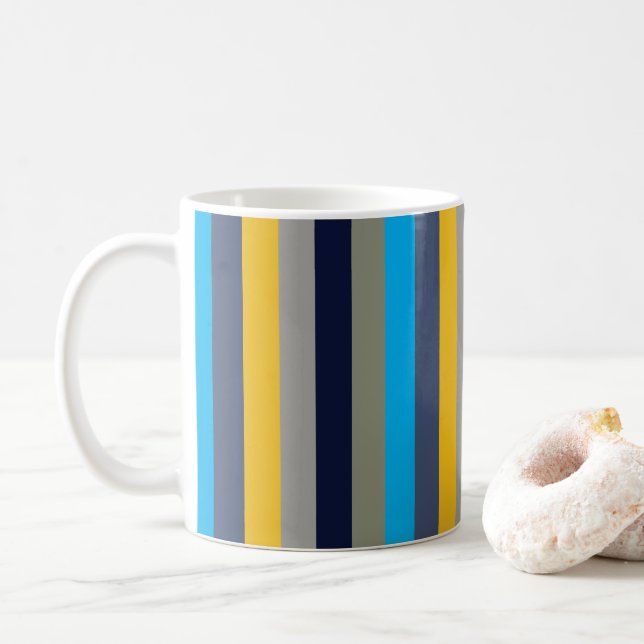 Caneca De Café Listras Coloridas  (Com Donut)