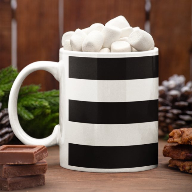 Caneca De Café Listras Horizontais Pretas e Brancas (Horizontal Black and White Stripes Coffee Mug)