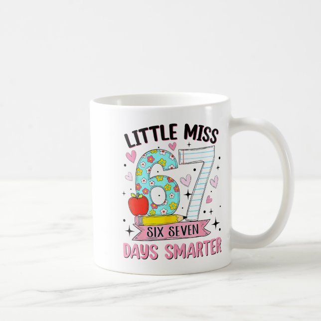 Caneca De Café Little Miss 67 Days Smarter Coquette Bow 67th Day  (Direita)