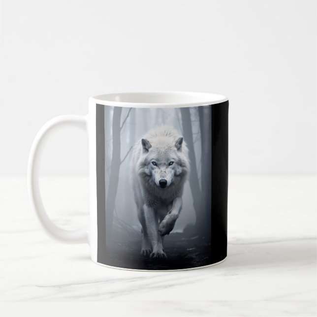 Caneca De Café Lobo Branco na Floresta Foggy (Esquerda)