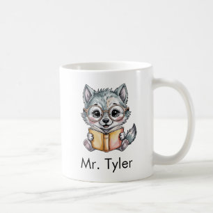 Caneca De Café Lobo Fofo Lendo um Livro Personalizado