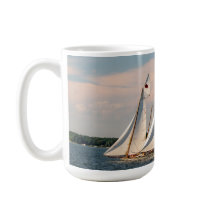 Log Canoon Race Mug