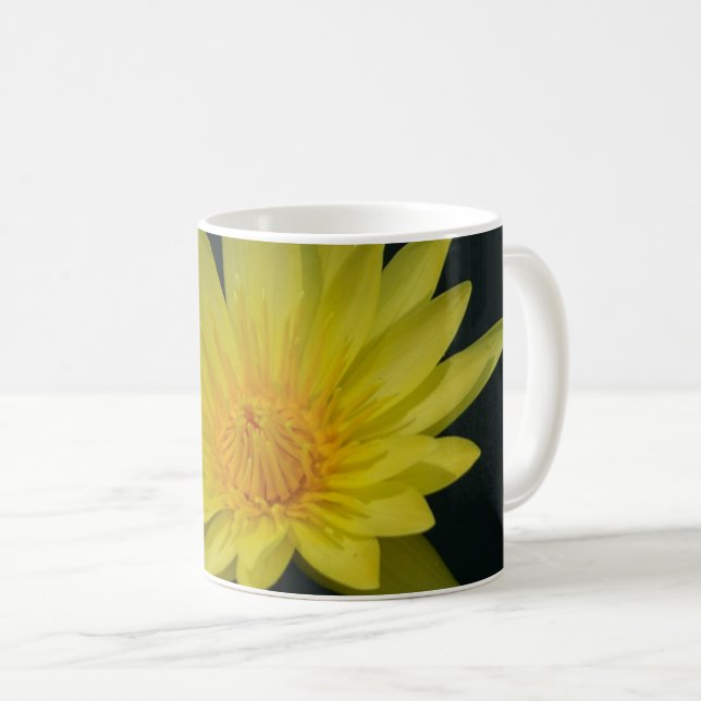 Caneca De Café Lotus Waterlily Amarela (Frente Esquerda)
