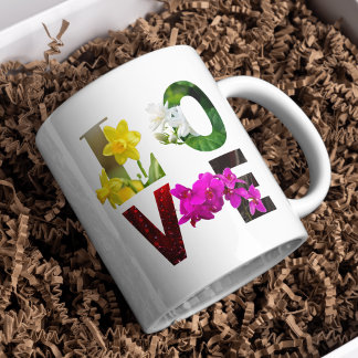 Caneca De Café LOVE Floral Typography 