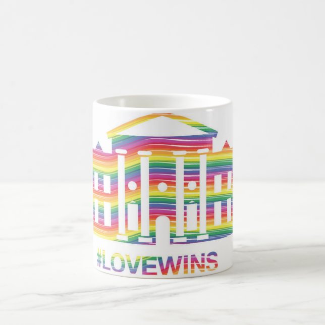 Caneca De Café #LoveWins (Centro)