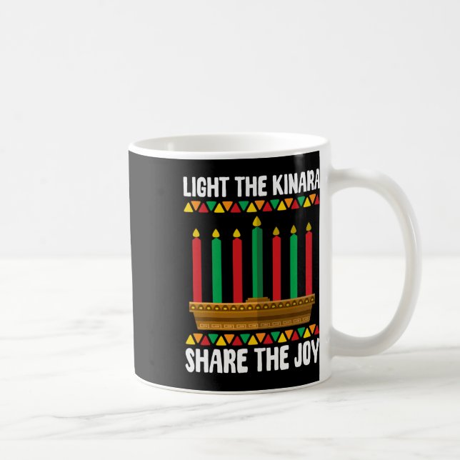 Caneca De Café Luz Os Kinara Compartilham A Joy Kwanzaa Candhold (Direita)