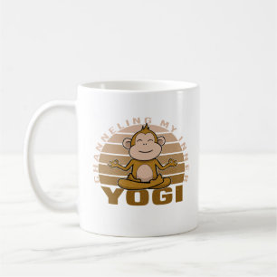 Caneca De Café Macaco engraçado e fofo fazendo ioga. poses engraç