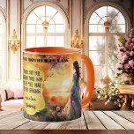 Caneca De Café Madre em Direito Obrigado Casamento<br><div class="desc">Mug com uma pintura colorida de aquarela de uma mulher olhando para um pôr do sol em uma paisagem de verão. O rótulo pode ser arrastado,  dimensionado ou excluído de acordo com as suas necessidades. Bonita para obrigado sua (futura) sogra ou personalizar para outros fins.</div>