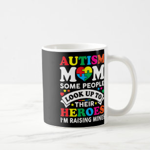 Caneca De Café Mãe de Autista Algumas Pessoas Olham Para Seus Her