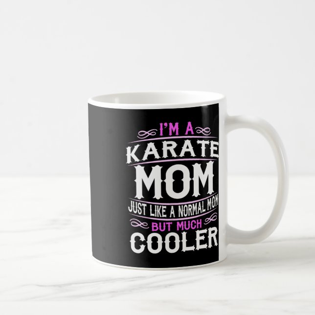 Caneca De Café Mãe de Karatê Feminino  (Direita)