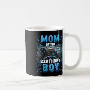 Caneca De Café Mãe Do Menino De Aniversário Correspondendo Ao Vid