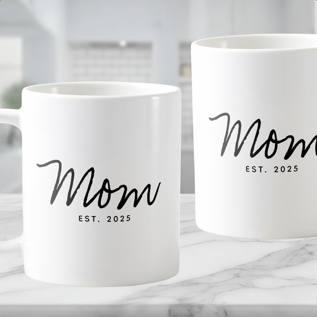 Caneca De Café Mãe Estabelecida Script Preto Novo Presente de Mãe (Criador carregado)