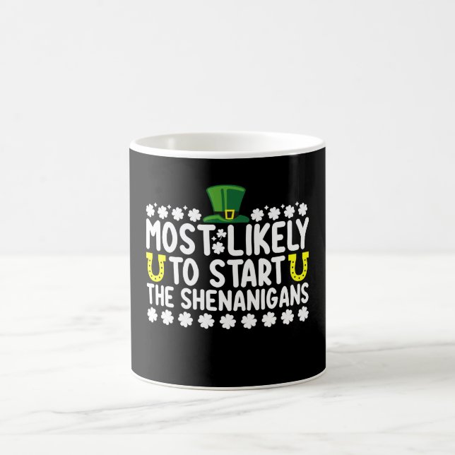 Caneca De Café Mais Propenso a Começar as Travessuras St Patricks (Centro)