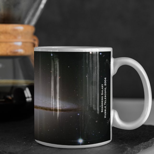 Caneca De Café Majesttic Sombrero Galaxy Hubble Telescope 2004 (Criador carregado)