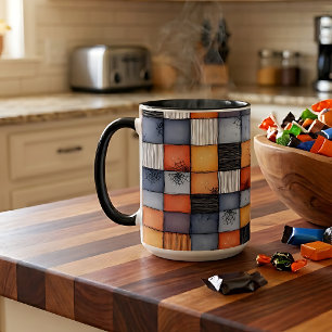 Caneca de Café Malha Xadrez de Halloween Assustado