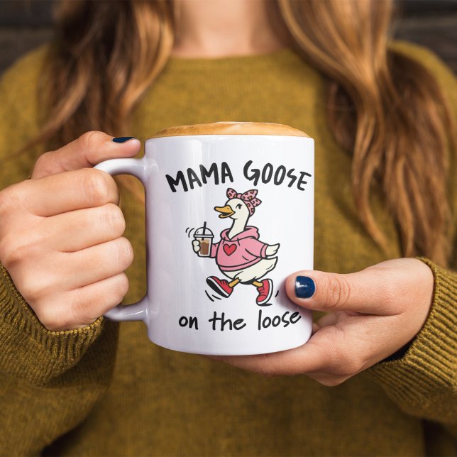 Caneca De Café Mama Goose on the Loose Funny Mom Goose Cartoon  (Mama Goose on the loose funny mom mug)