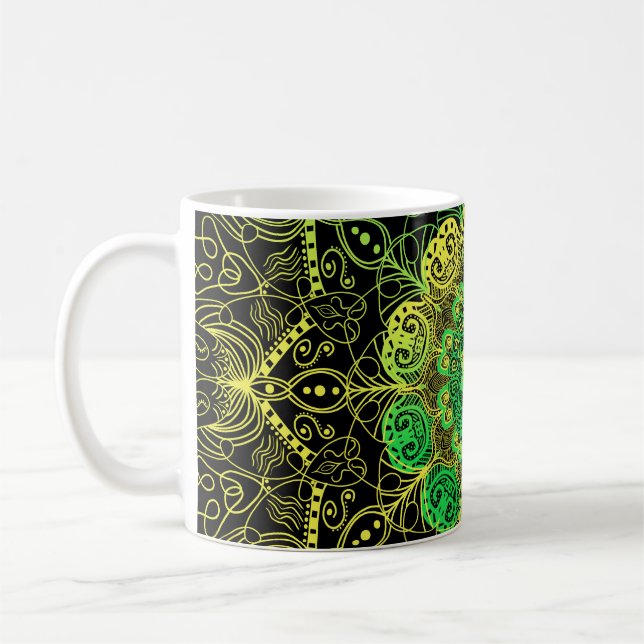 Caneca De Café Mandala Art: Detalhe Verde Amarelo. (Esquerda)