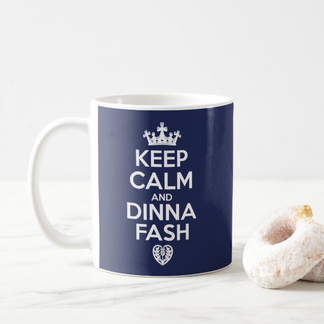 Caneca De Café Mantenha a calma e a arrelia de Dinna (Com Donut)