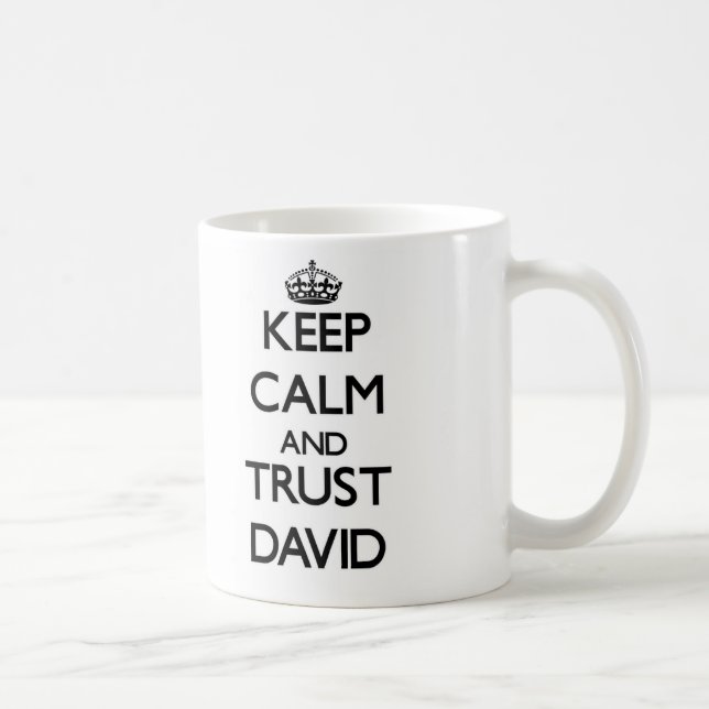 Caneca De Café Mantenha a calma e a confiança David (Direita)