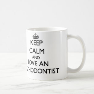 Caneca De Café Mantenha a calma e ame um Orthodontist