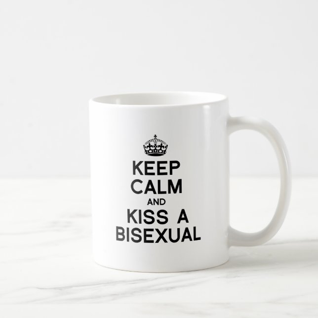 CANECA DE CAFÉ MANTENHA A CALMA E BEIJE UM BISSEXUAL (Direita)