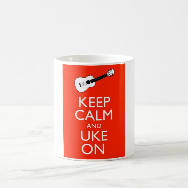 Caneca De Café Mantenha a calma e o Uke sobre! (Centro)